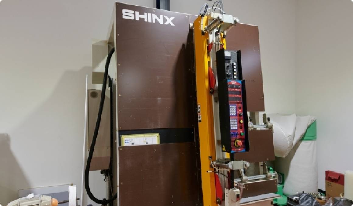 SHINX社製カッティングマシン
